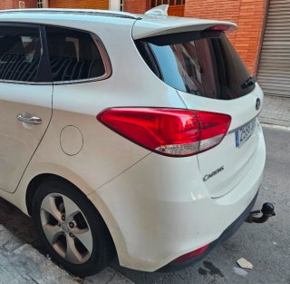 KIA Carens 2015 1.7 CRDi 141 CV · 7 plz panorámico