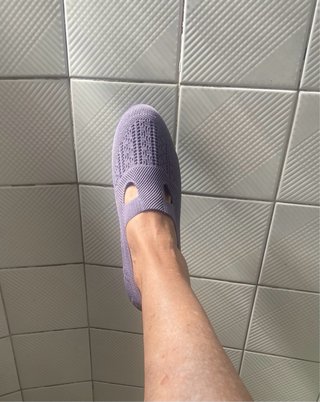Zapatos planos azules, morados