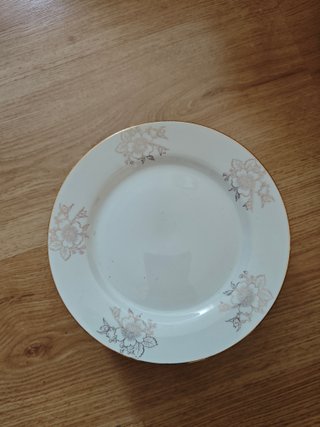 Vajilla Royal China Lujo Porcelana Dorada