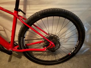 Bicicleta Montaña BH Roja - Casi Nueva