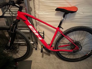 Bicicleta Montaña BH Roja - Casi Nueva