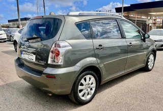 TOYOTA COROLLA VERSO-MOTOR A CADENA-7 PLAZAS-