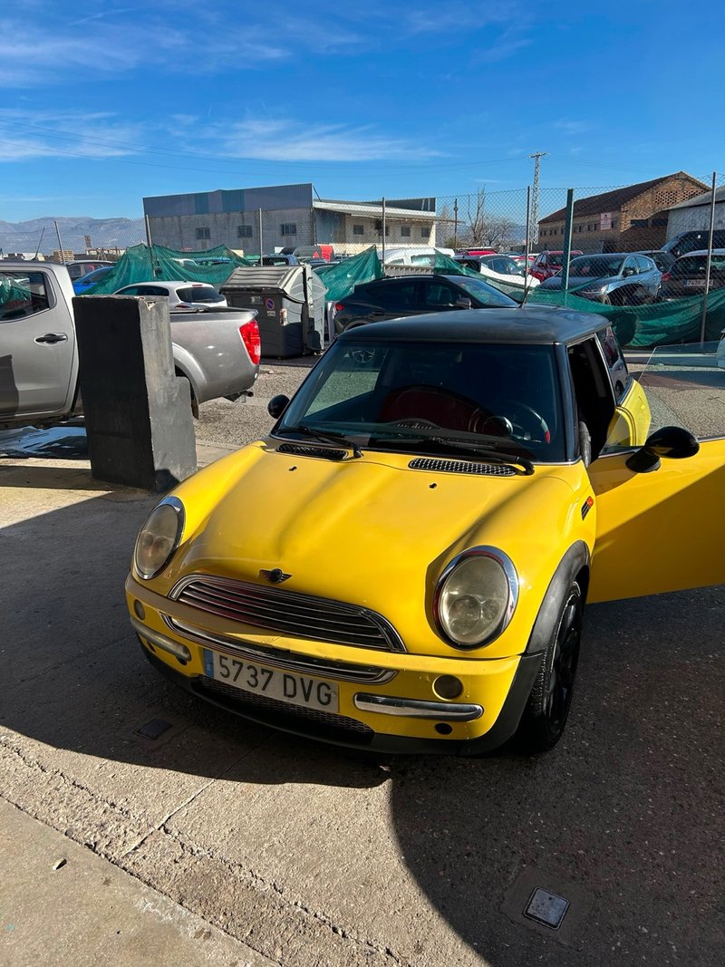MINI Cooper 2006 - foto 1