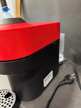 Cafetera Nespresso Vertuo Pop Roja