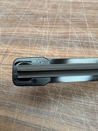 Escobilla Limpiaparabrisas Valeo Hydroconnect HF40