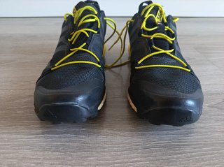Adidas Zapatillas Negras y Amarillas