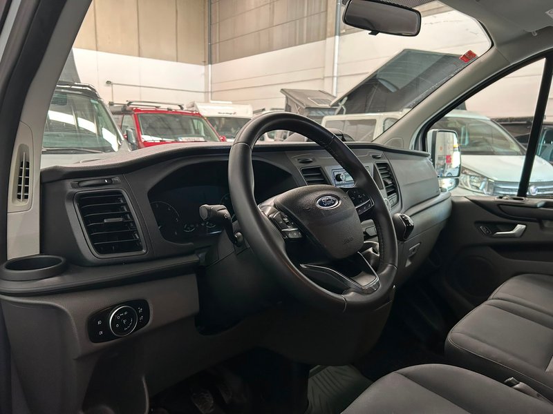 Ford Transit Custom 2022, foto 9