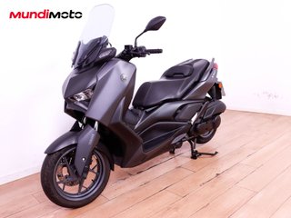 YAMAHA X-MAX 125