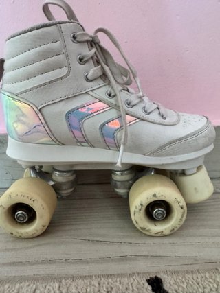 Patines de 4 ruedas blancos