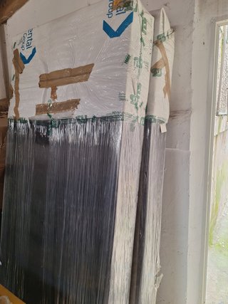 Colchón Queen poco uso con box spring nuevas