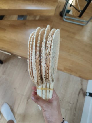18 Paipais Abanicos de Ratán