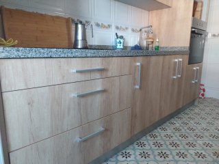 Muebles Cocina Madera y Encimera Granito