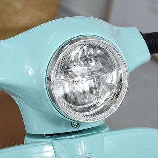 Moto Eléctrica para Niños 6V Con Licencia Oficial Vespa Batería, Motocicleta Eléctrica para Niños de 18-36 Meses Con Luces y Claxon, 66.5X38X52Cm, Verde