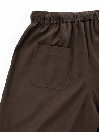 Pantalones marrones con cordón