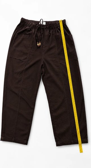Pantalones marrones con cordón