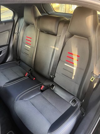 Mercedes Clase A A180d AMG Line automático (7G-DCT