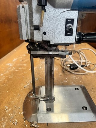 Máquina de corte vertical KM