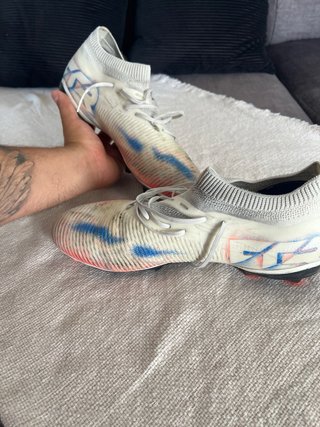 Botas de fútbol Puma Talla 42