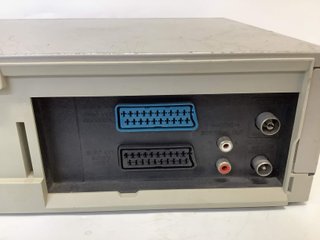 E475155-0 REPRODUCTOR VIDEO VHS AIWA HV-FX5350EHS