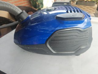 Aspiradora con bolsa AEG VX6 X force