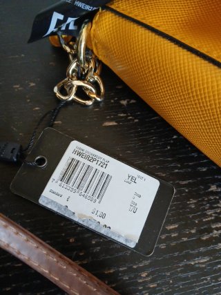 Bolso Guess Amarillo Cadena