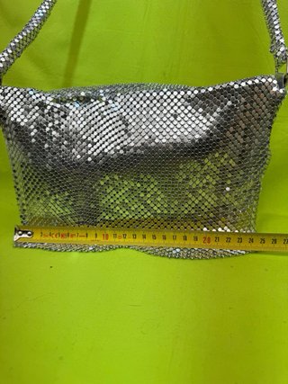 Pochette in alluminio effetto rete