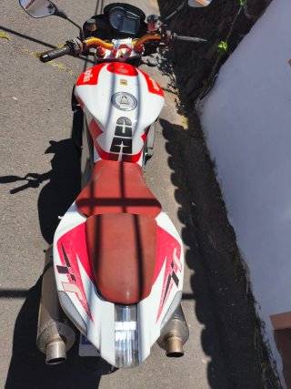 Aprilia Tuono Mille R 2007