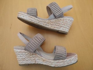 Sandalias cuña s.Oliver rosa nude talla 38