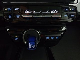 Toyota Prius Plug-In 125PH Advance
