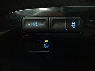 Toyota Prius Plug-In 125PH Advance