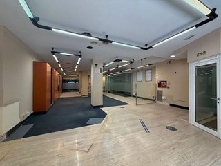 Local comercial en alquiler en Paseo Independencia en Zaragoza