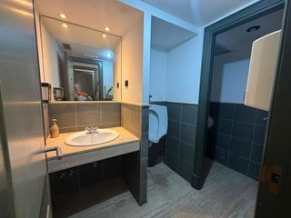 Local comercial en alquiler en Paseo Independencia en Zaragoza