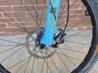 Bicicleta Montaña BH Suspensión Delantera