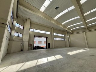 Nave industrial en alquiler en Serraparera en Cerdanyola del Vallès