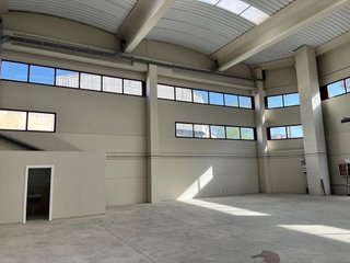 Nave industrial en alquiler en Serraparera en Cerdanyola del Vallès