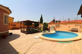 Casa en venta en Benijófar