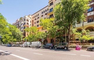 Oficina en alquiler en Almagro en Madrid