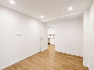 Local comercial en venta en La Salut - Lloreda en Badalona