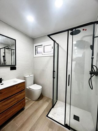 Local comercial en venta en La Salut - Lloreda en Badalona