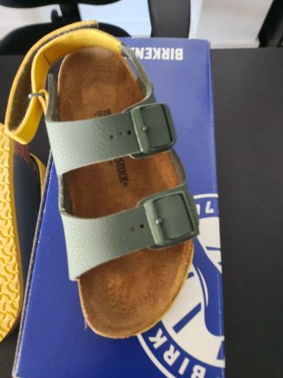 Sandalias de señora muy cómodas.
