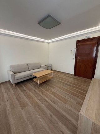 Piso en alquiler en Carranque - Haza Cuevas en Málaga