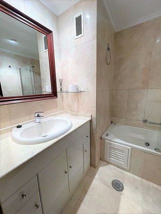 Piso en alquiler en Areal – Zona Centro en Vigo