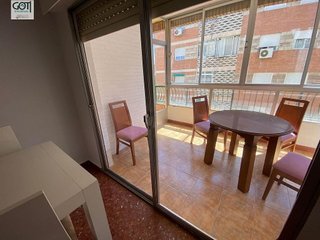 Piso en alquiler en Cervantes en Granada