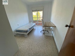 Piso en alquiler en Cervantes en Granada