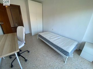 Piso en alquiler en Cervantes en Granada