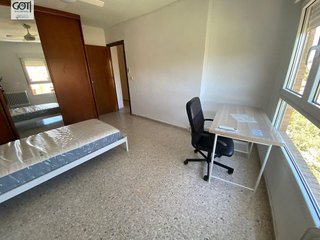 Piso en alquiler en Cervantes en Granada