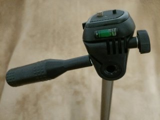 Trípode Tukura Baby S-66
