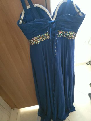 Abito da cerimonia blu con strass