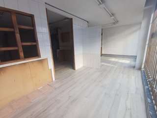 Local comercial en alquiler en Numancia en Madrid