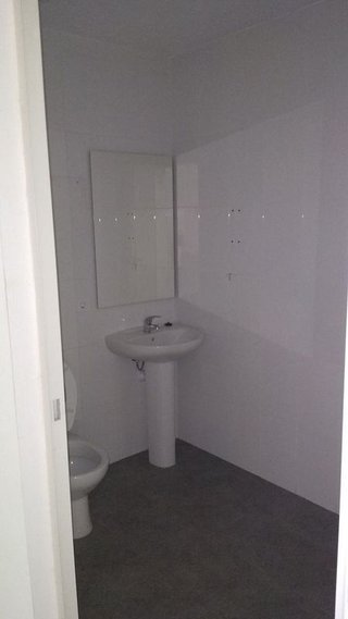 Nave industrial en alquiler en La Paz en Alcalá de Guadaira